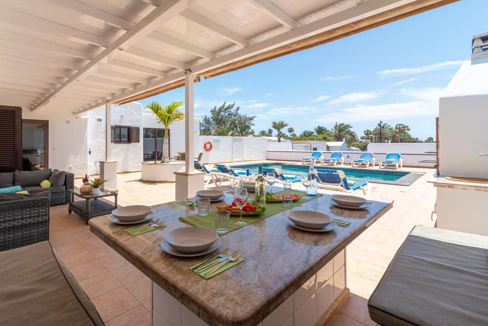Villa Michelle - Lh114 By Villas Now Ltd Playa Blanca  Exterior foto