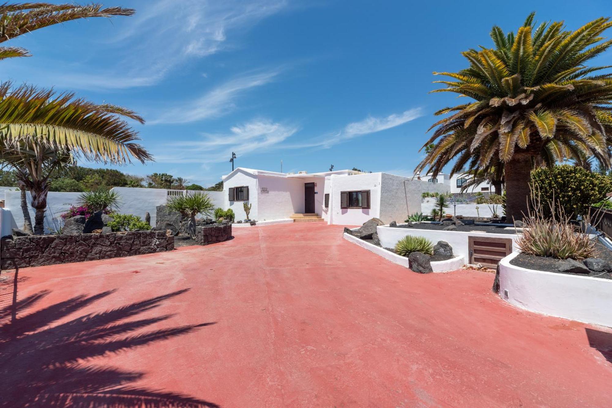 Villa Michelle - Lh114 By Villas Now Ltd Playa Blanca  Exterior foto
